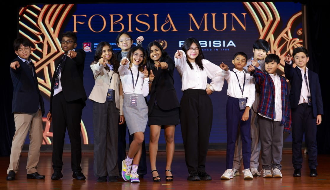 St Andrews Bangkok students shine at FOBISIA MUN conference: Inspiring futures and embracing global perspectives in Hanoi - STA shines at Fobisia MUN conference