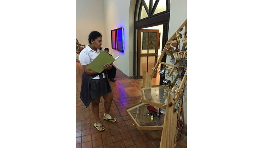 Art: Year 11 trip to the National Art Gallery-art-year-11-trip-to-the-national-art-gallery-art taking notes