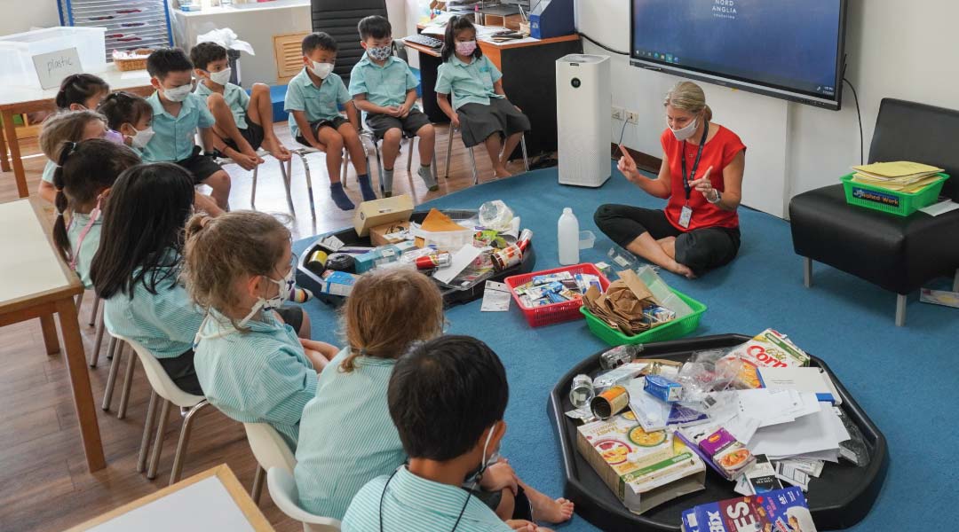 Foundation Stage & Key Stage 1: Creating while recycling - foundation-stage-and-key-stage-1-creating-while-recycling