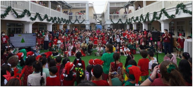 Foundation Stage 3 Have Their Christmas Shows