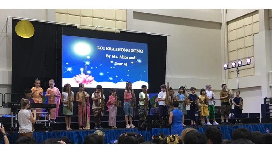 Primary School Music: Loy Loy Krathong-primary-school-music-loy-loy-krathong-IMG1875