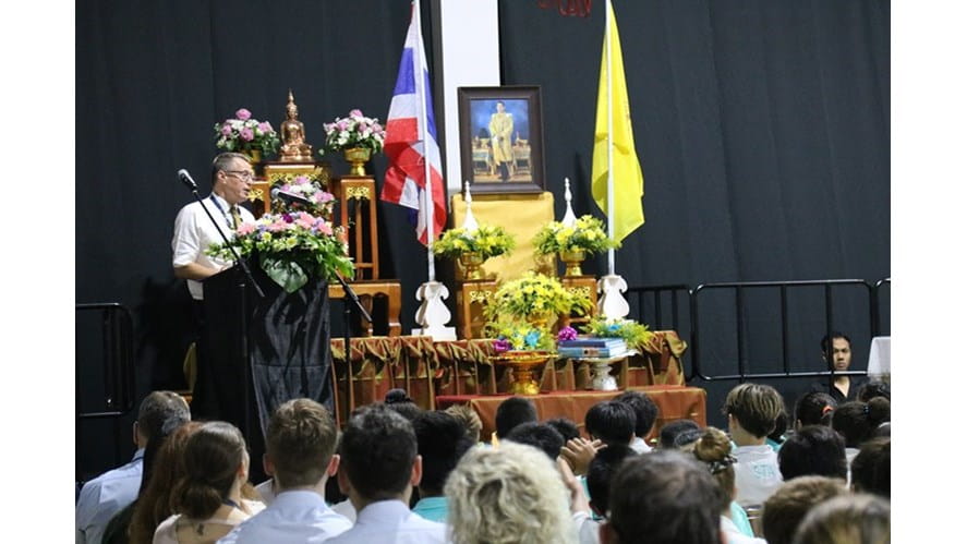 Thai: Wai Kru Ceremony at STA-thai-wai-kru-ceremony-at-sta-17918 thai 11