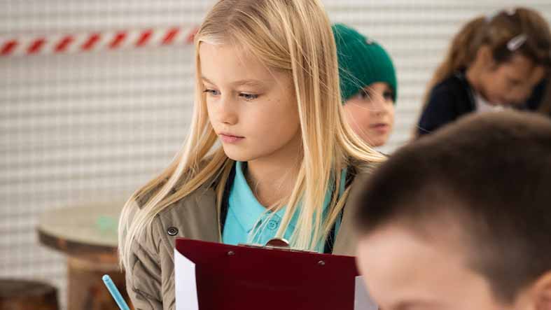 girl with clipboard