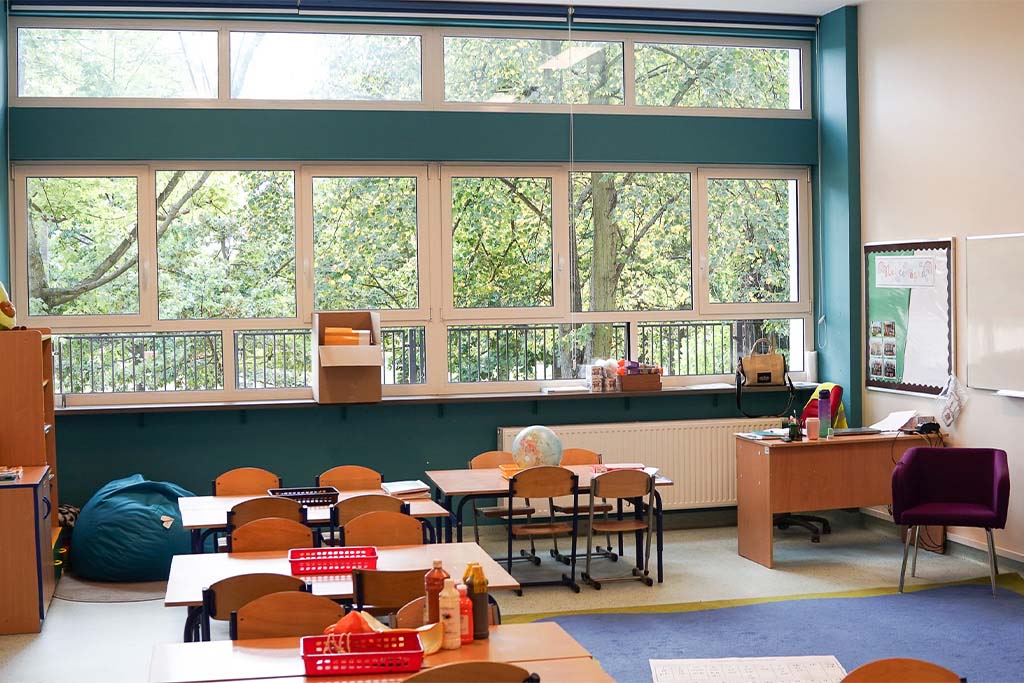 an example of primary class