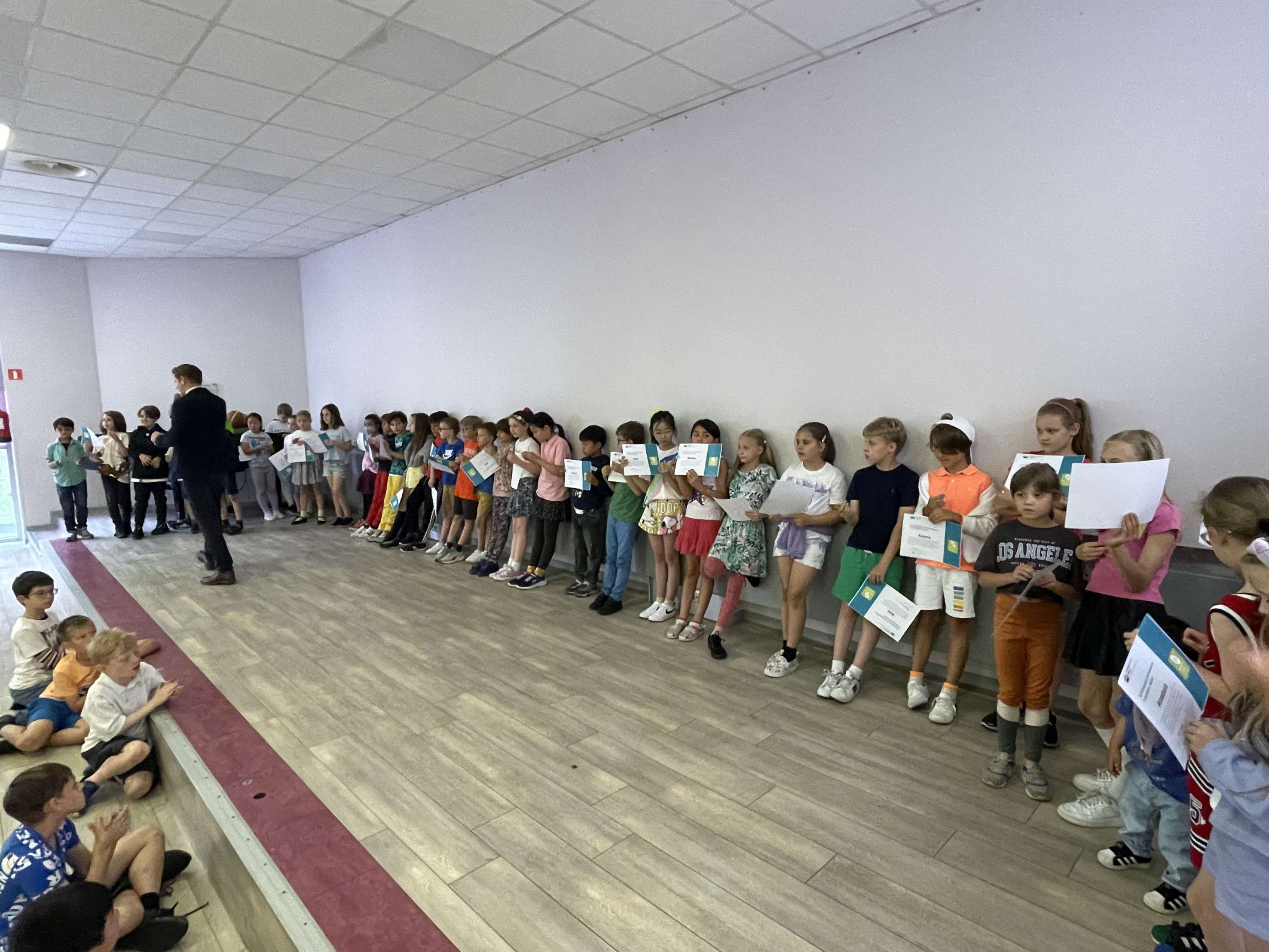 An Aliens Guide to Europe - An Aliens Guide to Europe