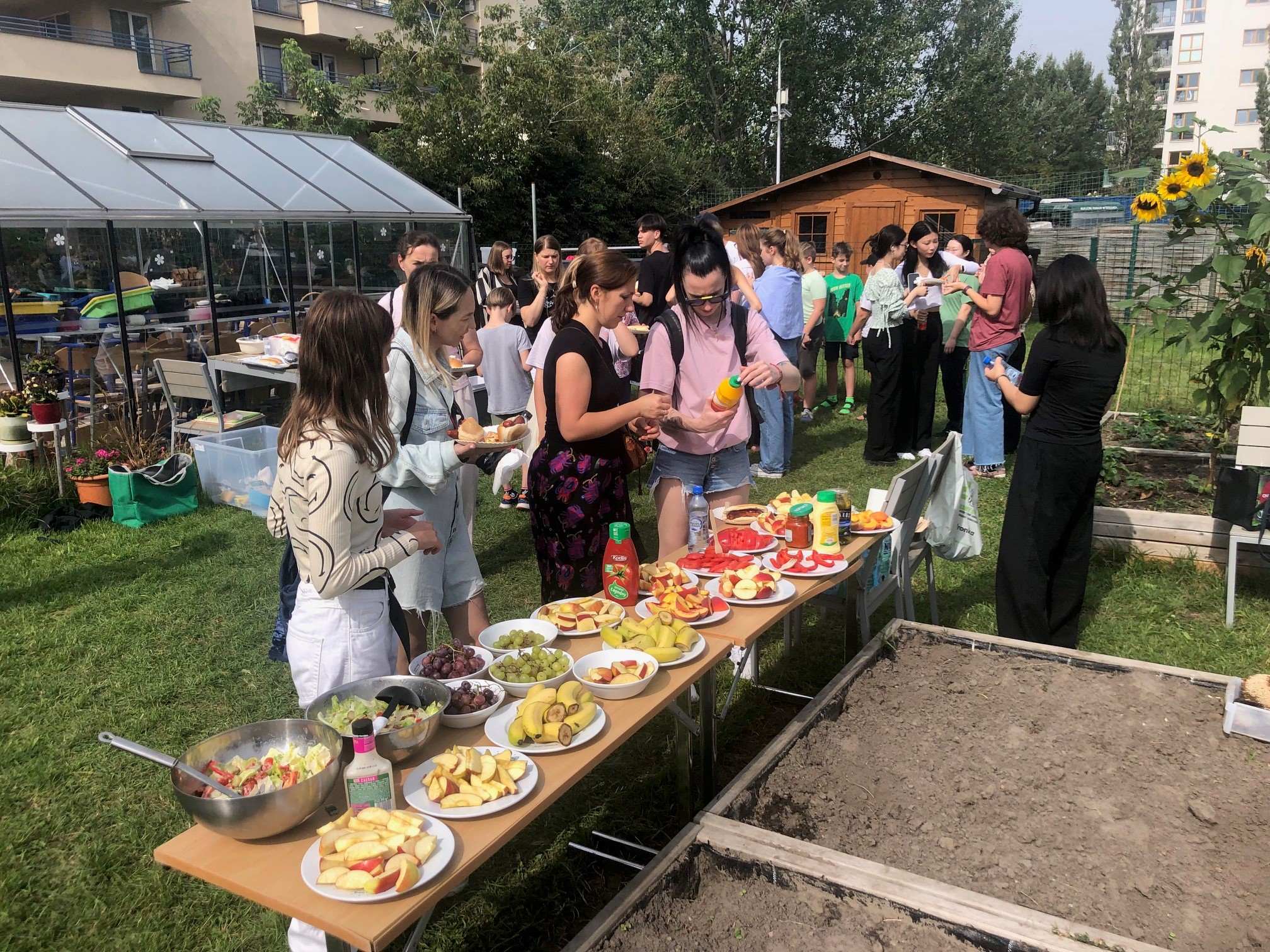 Friends of Ukraine BBQ | The British School Warsaw - Friends of Ukraine BBQ