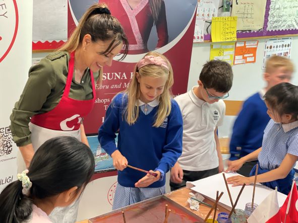 Ebru Art in Year 4 - Ebru Art in Year 4