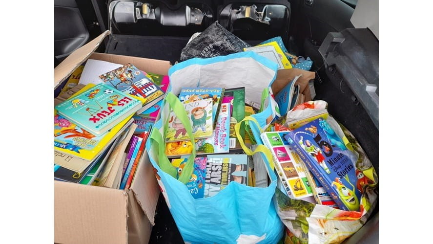 Students Transporting to Other Worlds Via VR Immersion - students-transporting-to-other-worlds-via-vr-immersion