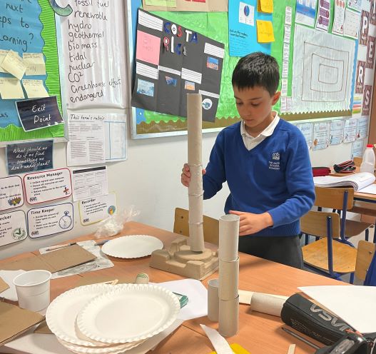 Wind turbines in Year 6 - Designers of the future in Y6