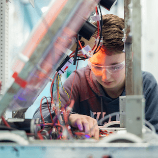 The Village School, Houston | Nord Anglia Education - Feature Cards - US schools