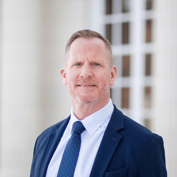 Dr. Ryan Kelly