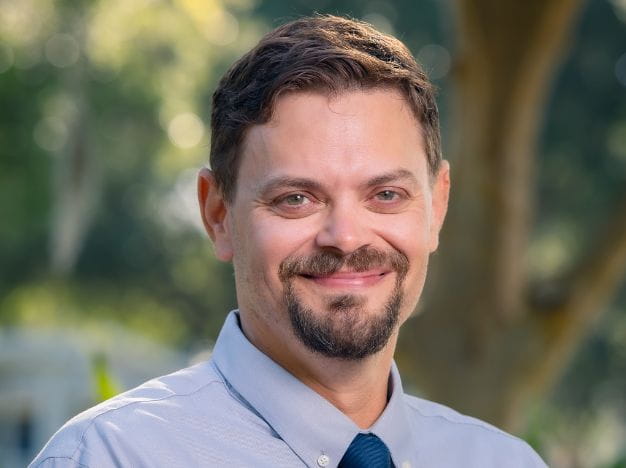 WPS Staff & How We Teach | Windermere Preparatory School - Feature Cards Tabs - US schools