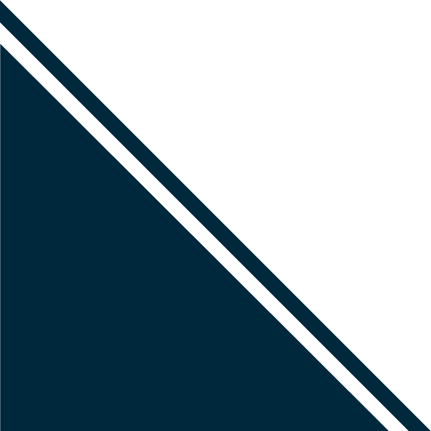 sitecore-triangle-navy-blue)