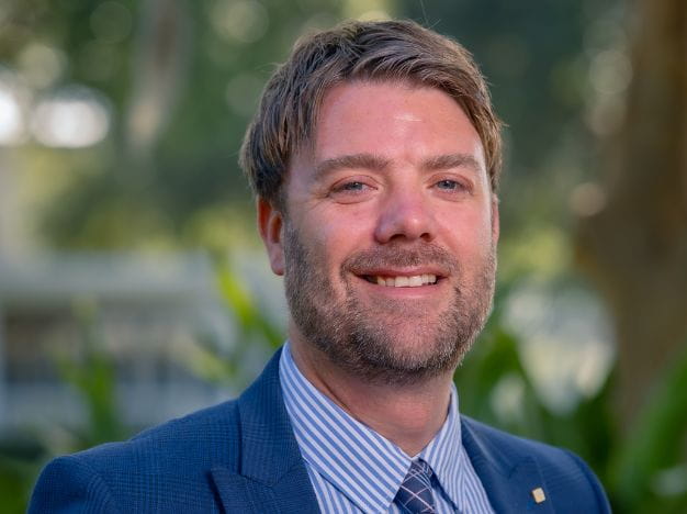 WPS Staff & How We Teach | Windermere Preparatory School - Feature Cards Tabs - US schools